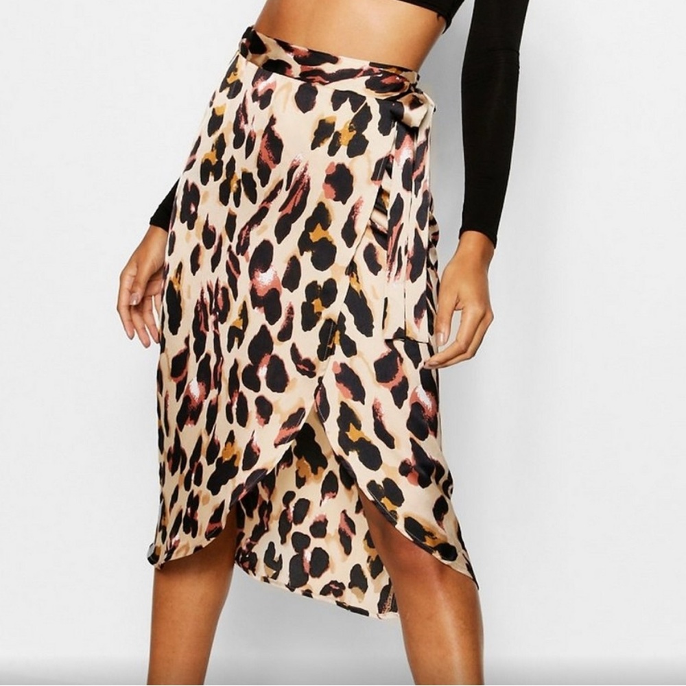 Boohoo Plus Size Leopard Print Wrap Skirt